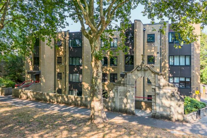 3 Bedroom Apartment To Rent In Henrietta Court, Bathwick Street, Bath, BA2