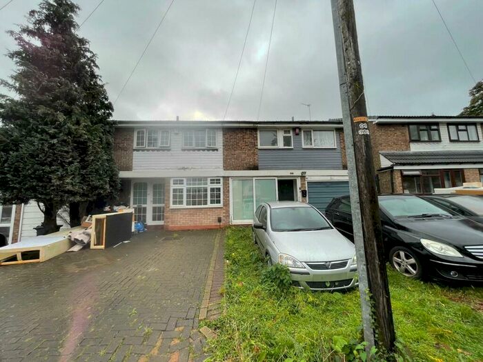 3 Bedroom Terraced House To Rent In Belle Walk, Moseley, Birmingham, B13