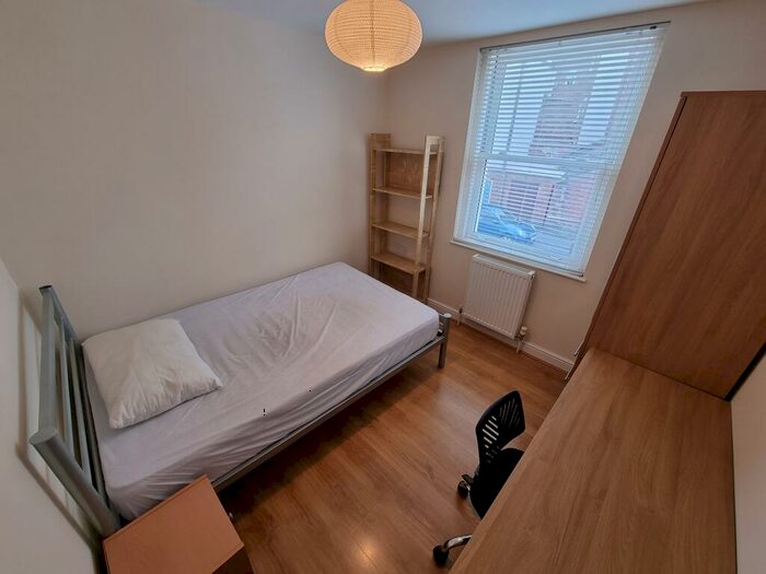 2 Bedroom Apartment To Rent In Flat, Brunswick Street, Leamington Spa, CV31