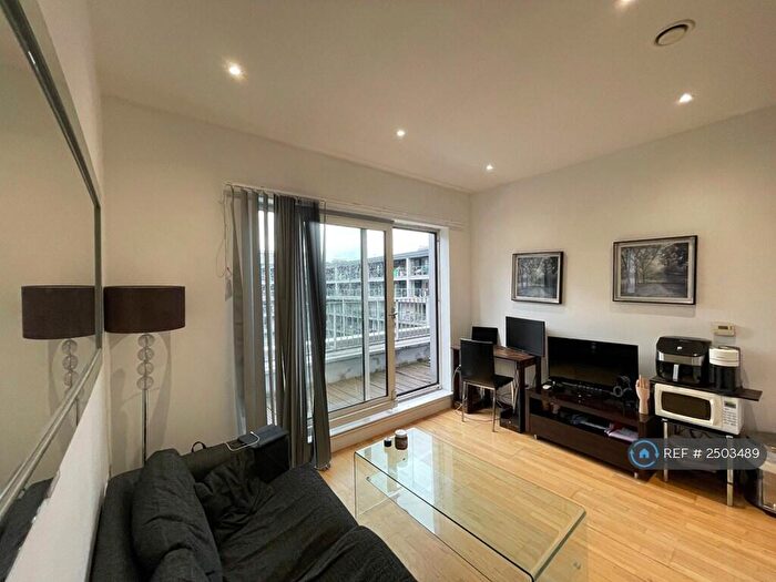 1 Bedroom Flat To Rent In Indescon Square, London, E14