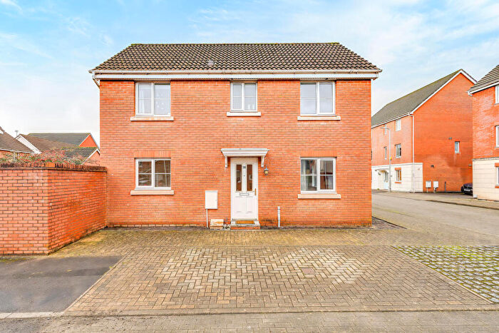 3 Bedroom Semi Detached House For Sale In Watkins Square, Llanishen, Cardiff, CF14