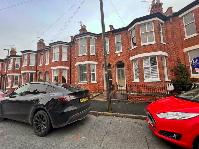 6 Bedroom House To Rent In Granville Street, Leamington Spa, Warwickshire, CV32