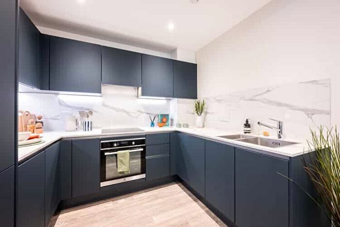 1 Bedroom Flat For Sale In So Resi North Acton, W3