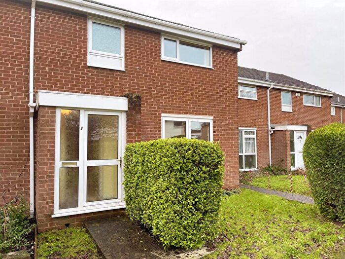 3 Bedroom House To Rent In Plumers Close, Clevedon, BS21