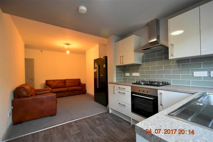 5 Bedroom Terraced House To Rent In Lodge Hill Road, Selly Oak, Birmingham, B29