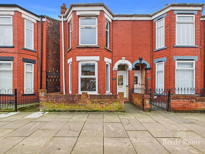 3 Bedroom End Terrace House For Sale In Summergangs Road, Hull, HU8