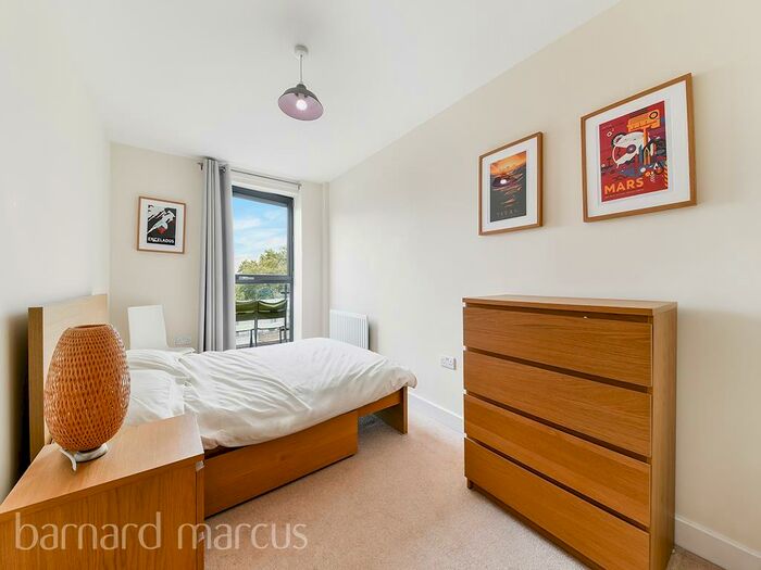 2 Bedroom Flat To Rent In Hotspur Street, London, SE11