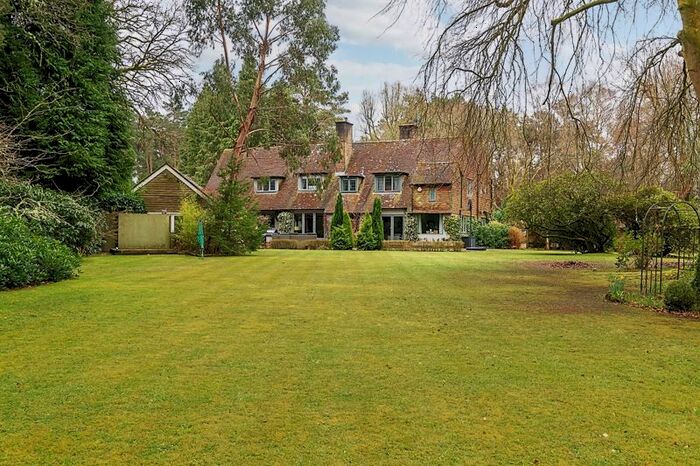 6 Bedroom Detached House For Sale In Headley Road, Grayshott, Hindhead, GU26