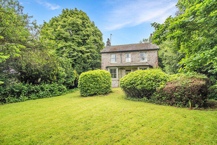 4 Bedroom Detached House For Sale In Emesgate Lane, Silverdale, LA5