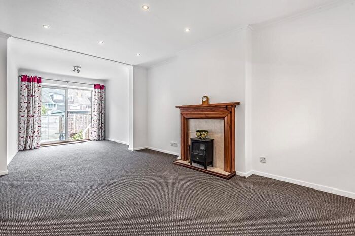 3 Bedroom Semi-Detached House To Rent In Henley-On-Thames, Oxfordshire, RG9