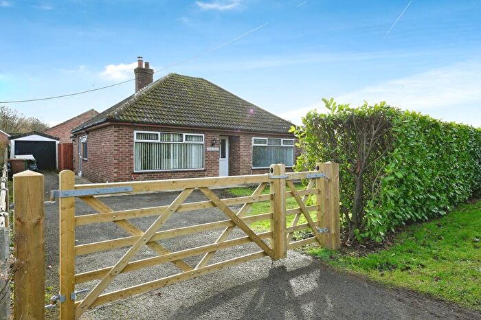 2 Bedroom Bungalow For Sale In Hill Road, Middleton, King's Lynn, Norfolk, PE32