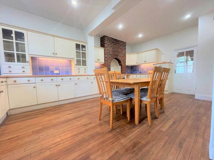 4 Bedroom Semi-Detached House To Rent In Brandville Gardens, Barkingside, Ilford IG6