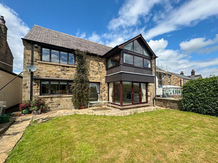 4 Bedroom Detached House For Sale In Marsh Lane, Shepley, Huddersfield, HD8