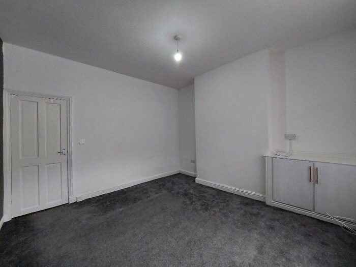 2 Bedroom Terraced House To Rent In Leyland Road, Burnley, BB11