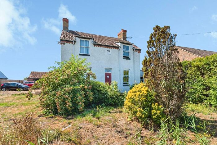 3 Bedroom Detached House For Sale In Boots Road, Wimblington, March, PE15