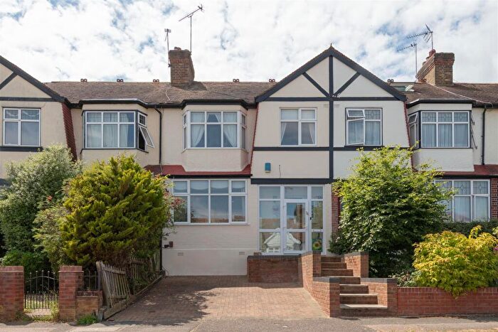 3 Bedroom Terraced House For Sale In Larkshall Crescent, Highams Park, E4