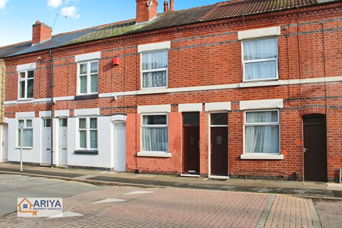 4 Bedroom Terraced House To Rent In Grasmere Street, Leicester, LE2