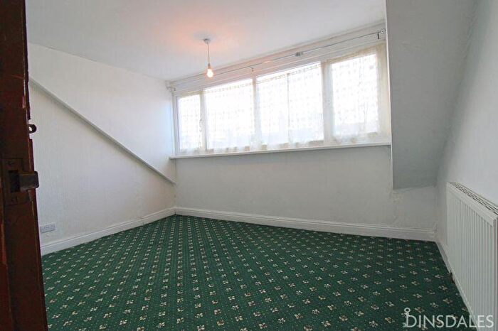 4 Bedroom Terraced House To Rent In St Margarets Road, Lidget Green, Bradford, BD7