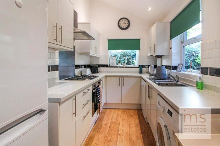 3 Bedroom Terraced House To Rent In £pppw Church Avenue, Lenton, Nottingham, NG7