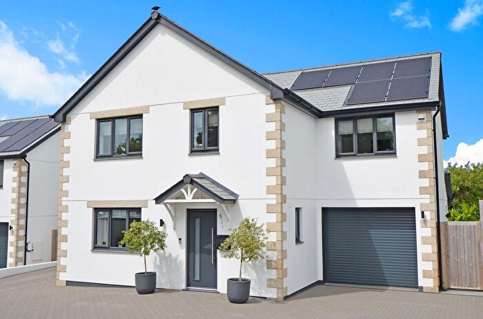 4 Bedroom Detached House For Sale In North Country, Redruth, TR16