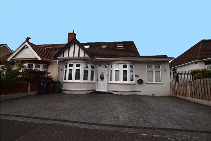 5 Bedroom Bungalow For Sale In Adelaide Gardens, Chadwell Heath, RM6