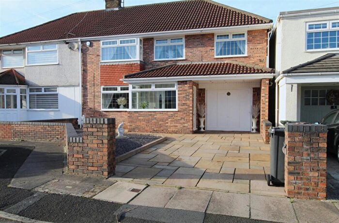 3 Bedroom Semi Detached House For Sale In Bleasdale Avenue, Aintree Vllage, Liverpool, L10