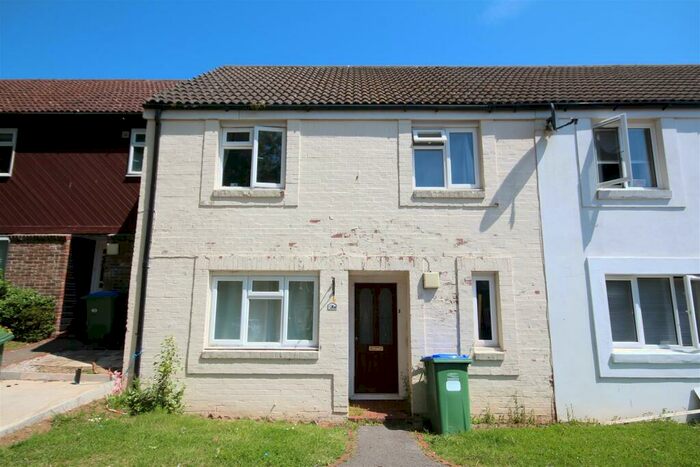 3 Bedroom Terraced House To Rent In Collingwood Close, Peacehaven, BN10