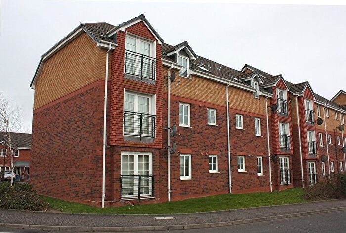 2 Bedroom Flat To Rent In Oldwood Place, Livingston, EH54
