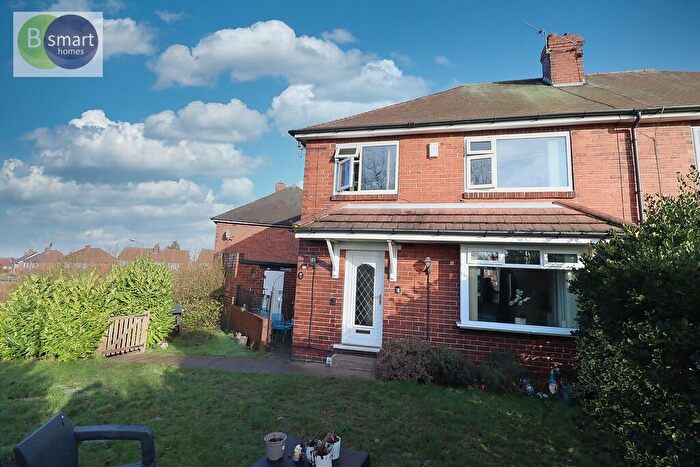 3 Bedroom Semi-Detached House For Sale In Newfield Crescent, Wath-upon-dearne, S63