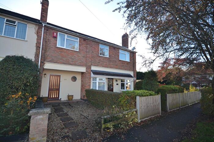 2 Bedroom Maisonette To Rent In Butt Lane, Allesley, Coventry, CV5