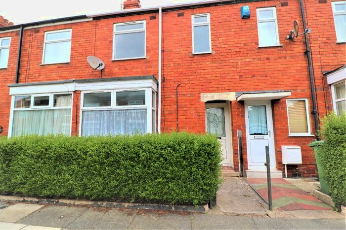 3 Bedroom Terraced House To Rent In Spring Bank, Grimsby, DN34