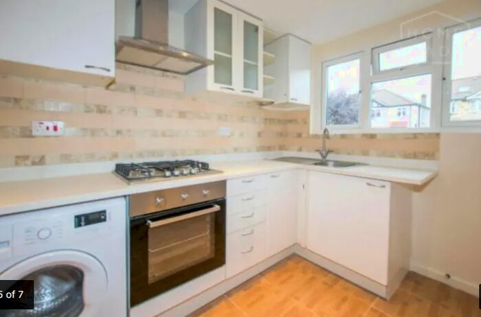 1 Bedroom Flat To Rent In Burnley Road, London, NW10