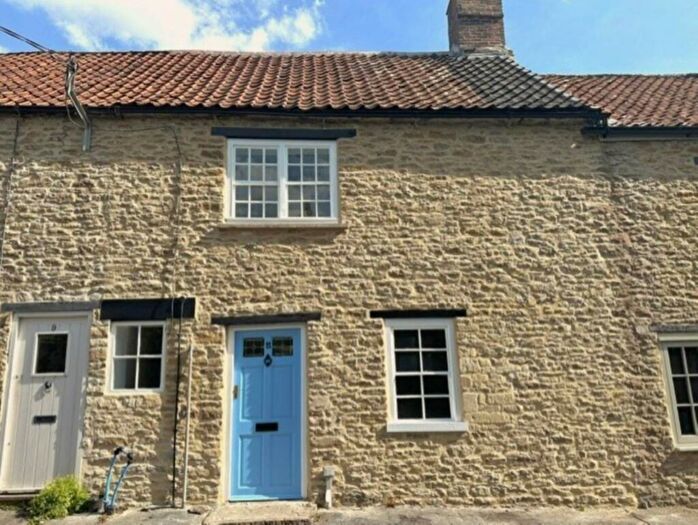 2 Bedroom Cottage To Rent In Beckington, BA11