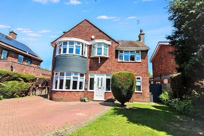 4 Bedroom Detached House For Sale In Bately Avenue, Gorleston, NR31
