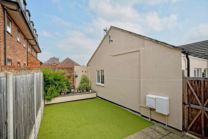 2 Bedroom Bungalow For Sale In Great North Road, Eaton Socon, St. Neots, PE19