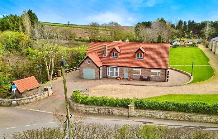 4 Bedroom Detached House For Sale In Ulley Lane, Aston, Sheffield, S26