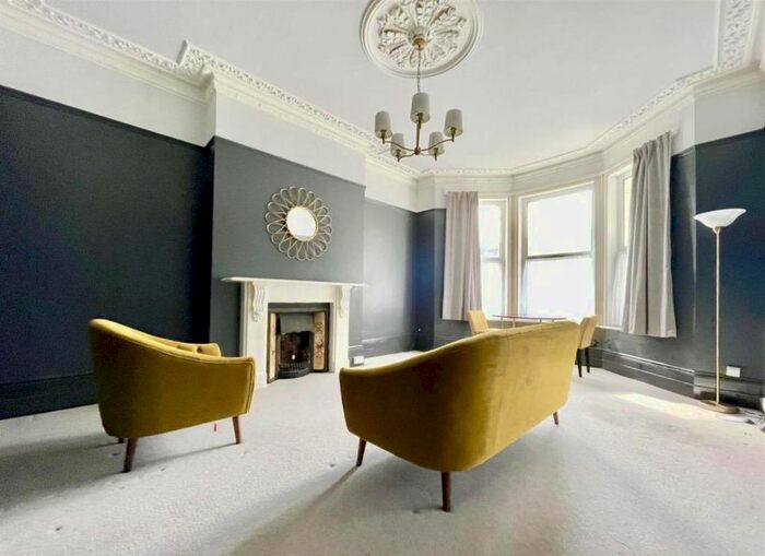 1 Bedroom Flat To Rent In Kenilworth Road, St. Leonards-On-Sea, TN38