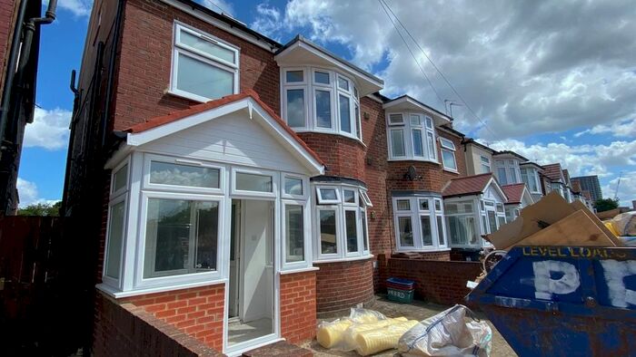 5 Bedroom Semi-Detached House To Rent In Bulstrode Avenue, Hounslow, TW3