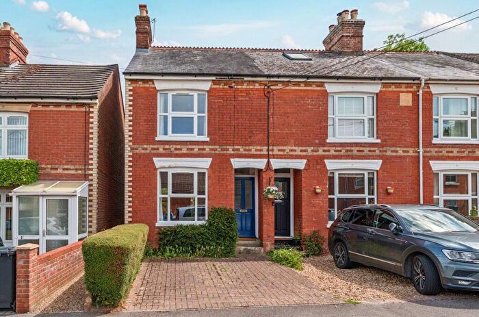 2 Bedroom Semi Detached House For Sale In Old Winton Road, Andover, SP10