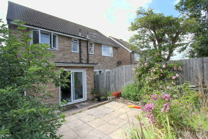 3 Bedroom End Of Terrace House For Sale In Batemans Road, Brighton, BN2