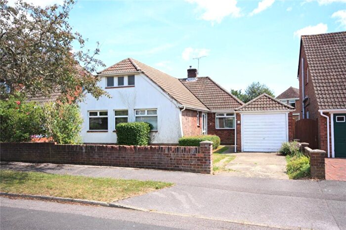 3 Bedroom Bungalow For Sale In Oakhurst Drive, Waterlooville, Hampshire, PO7