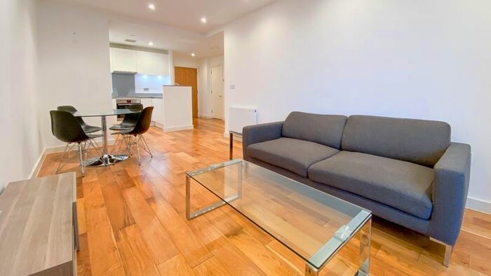 1 Bedroom Flat To Rent In Palmers Road, London, E2