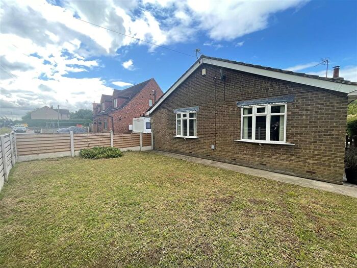 2 Bedroom Detached Bungalow To Rent In Bawtry Road, Selby, YO8