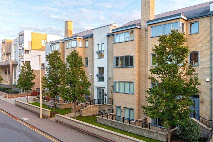 2 Bedroom Flat For Sale In Fitzwilliam Road, Cambridge, Cambridgeshire, CB2