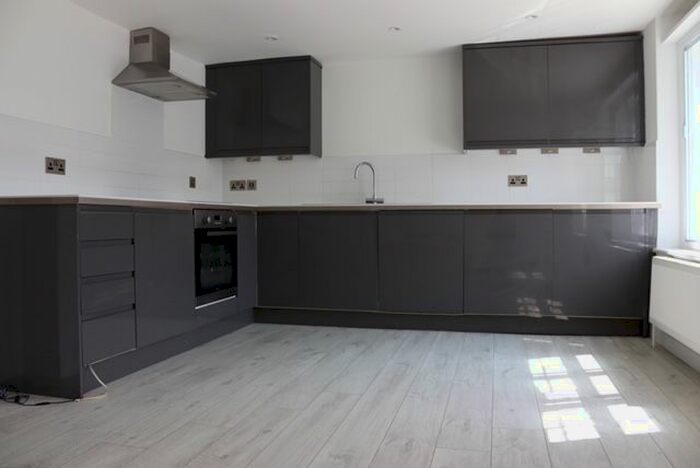 2 Bedroom Flat To Rent In Horsefair, Banbury OX16