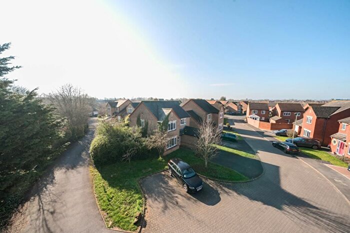 4 Bedroom Detached House For Sale In Lily Close, Bicester, Oxfordshire, OX26