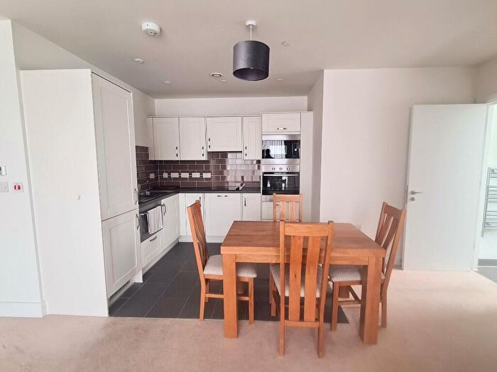1 Bedroom Retirement Property For Sale In Brighton Road, Purley, Croydon(London Borough), CR8