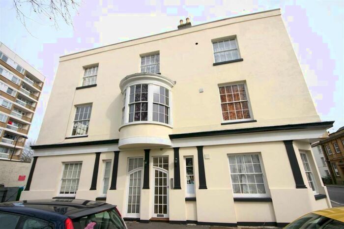 2 Bedroom Apartment To Rent In The Roundhouse, Bernard Street, Southampton, SO14