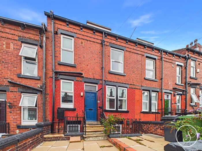 2 Bedroom Terraced House To Rent In Anderson Avenue, Leeds, LS8
