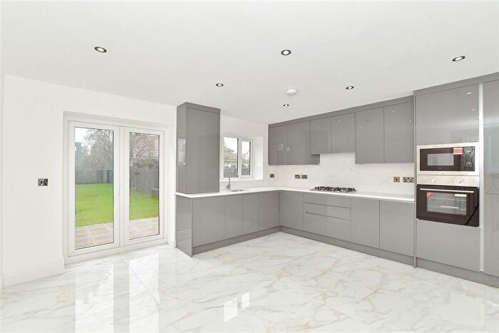 4 Bedroom Terraced House For Sale In Somerville Road, Romford, Essex, RM6